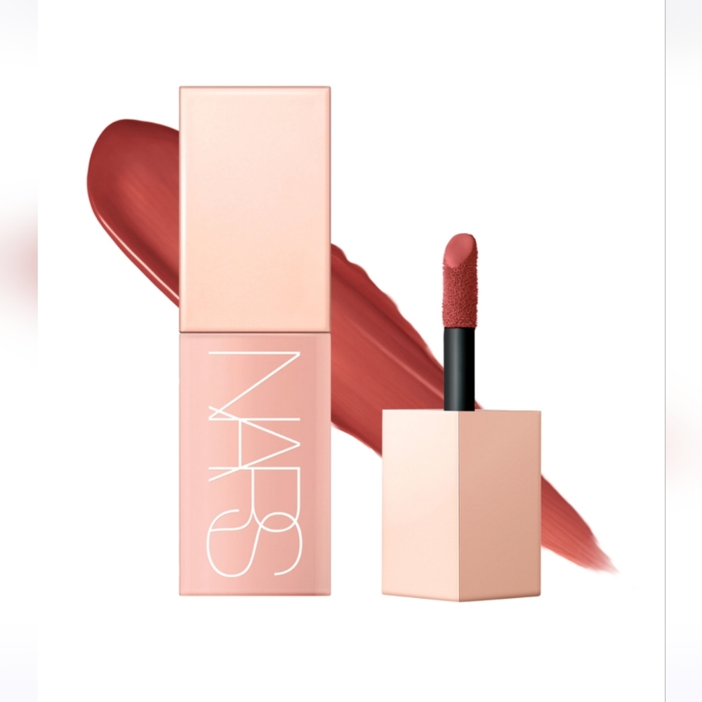 NARS Afterglow Liquid Blush Aragon